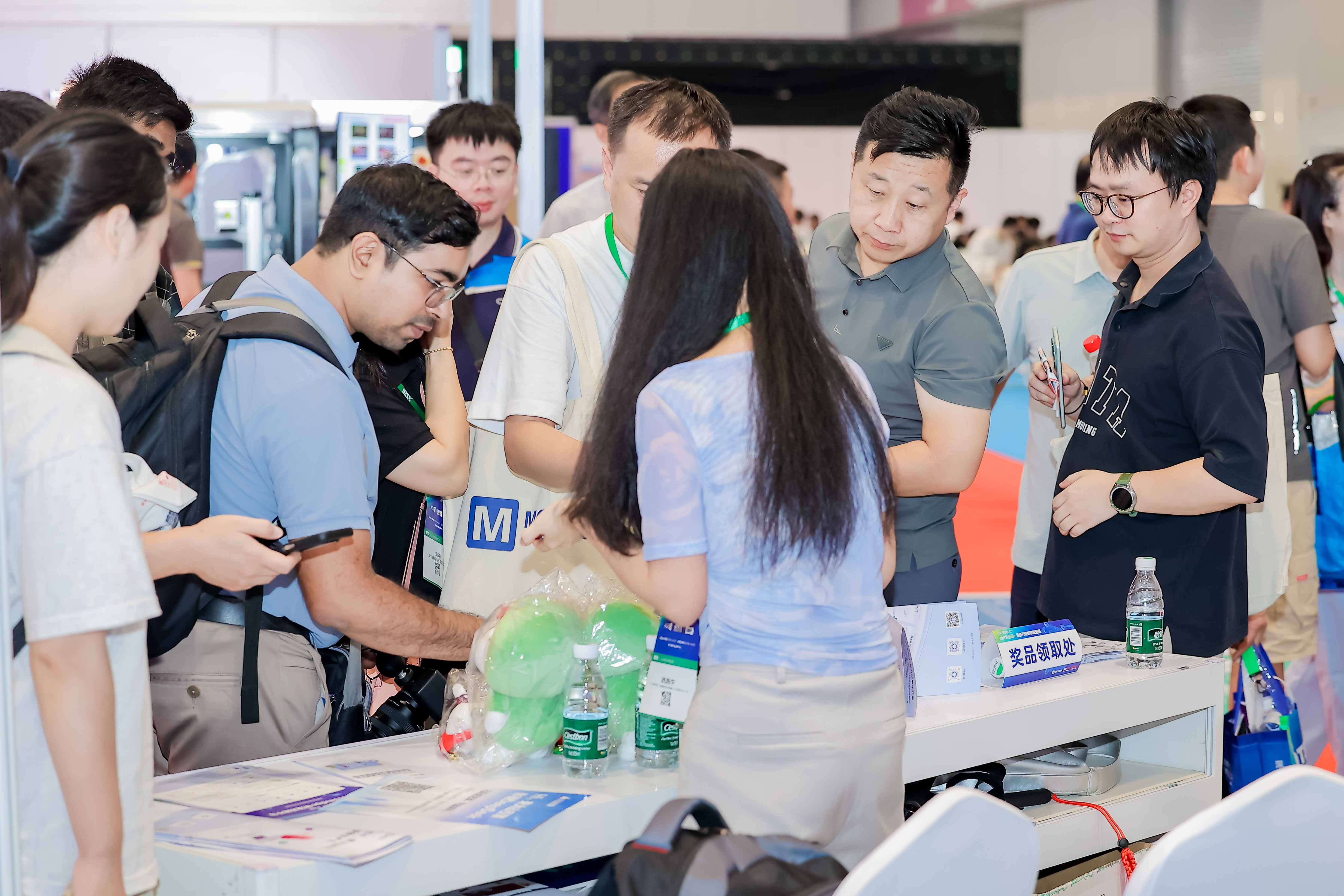 源创会—AIoT 共振场重构万物智联新图层